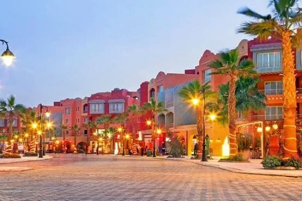 New-Marina-in-Hurghada-1-550x466